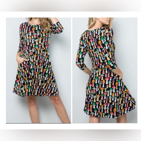 LA Soul Women's Medium Black Mushroom Print Fit & Flare Pockets Quirky Dress - Picture 1 of 14